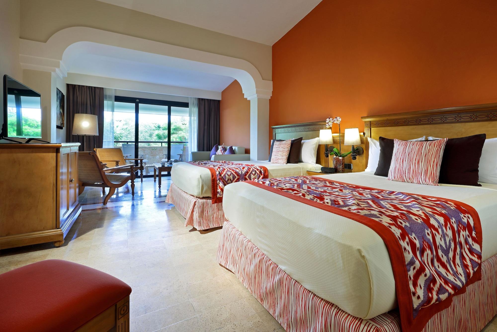 Grand Palladium Colonial Resort & Spa Riviera Maya Buitenkant foto